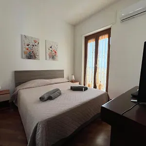  Apartamento Petronia